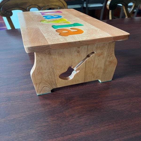 Layla Stool 3